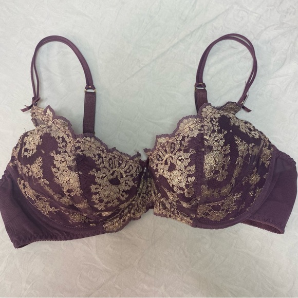 Gorgeous Vintage Tapestry Bra Excellent Condition Vogue Dessous 36C Embroidered - Picture 11 of 11